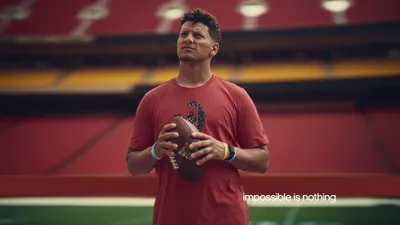 Adidas | Mahomes NFL